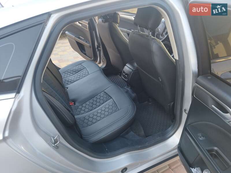 Седан Ford Fusion 2018 в Одессе
