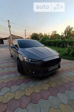 Седан Ford Fusion 2016 в Біляївці