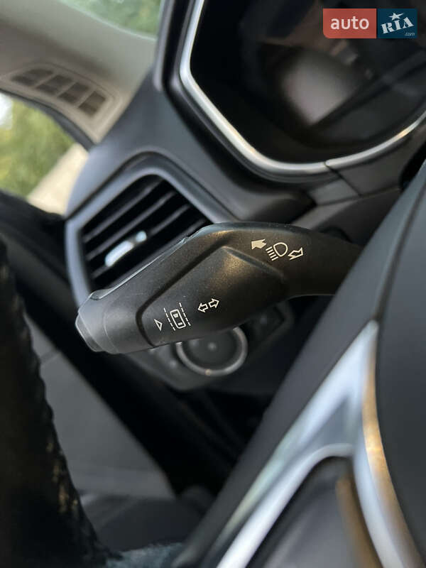 Седан Ford Fusion 2016 в Одесі