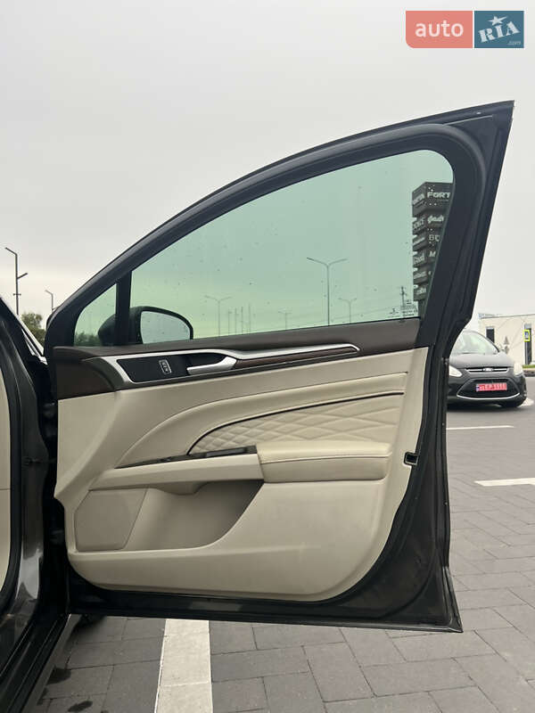 Седан Ford Fusion 2016 в Луцке фото 26 Седан Ford Fusion 2016 в Луцке