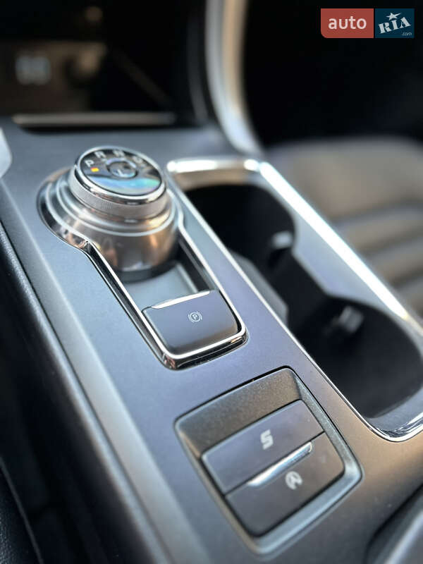 Седан Ford Fusion 2020 в Киеве фото 15 Седан Ford Fusion 2020 в Киеве