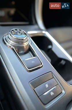 Седан Ford Fusion 2020 в 