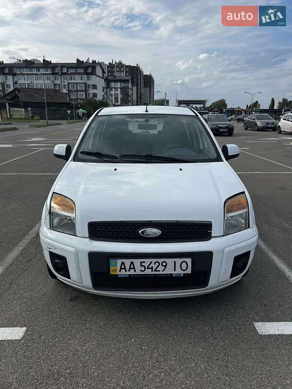 Ford Fusion 2010