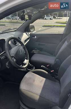 Хэтчбек Ford Fusion 2010 в Киеве