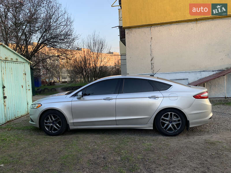 Ford Fusion 2015