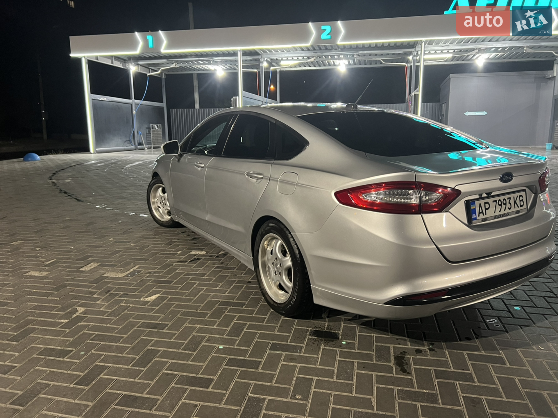 2012 Ford Fusion - мініатюра 27