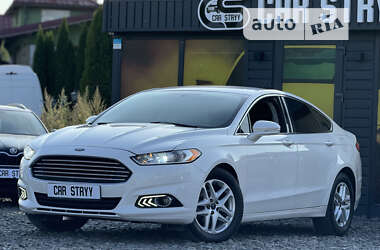 Седан Ford Fusion 2014 в Стрые