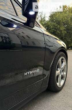 Седан Ford Fusion 2012 в 