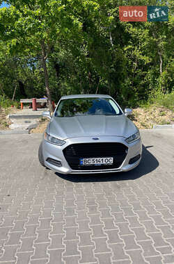 Седан Ford Fusion 2014 в Львове