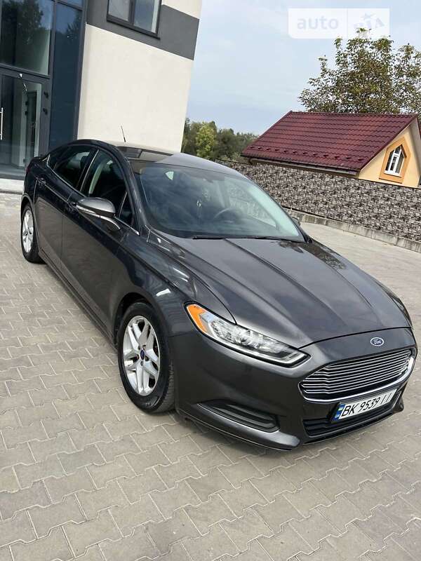 Седан Ford Fusion 2016 в Ровно фото 8 Седан Ford Fusion 2016 в Ровно