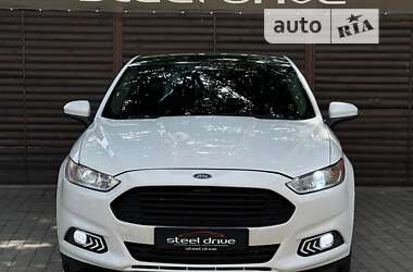 Седан Ford Fusion 2013 в Миколаєві