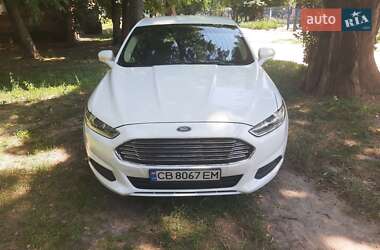 Седан Ford Fusion 2015 в 