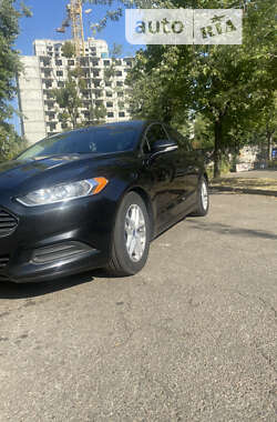 Седан Ford Fusion 2014 в Киеве