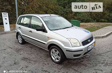 Хетчбек Ford Fusion 2005 в Гайсину