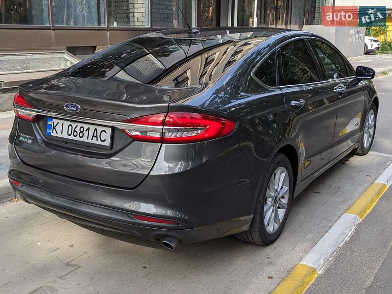 Седан Ford Fusion 2016 в Ірпені