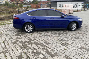 Седан Ford Fusion 2014 в Теребовлі