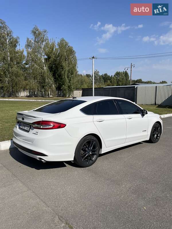 Седан Ford Fusion 2018 в Києві