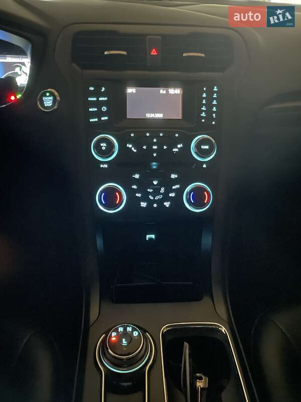 Седан Ford Fusion 2018 в Києві