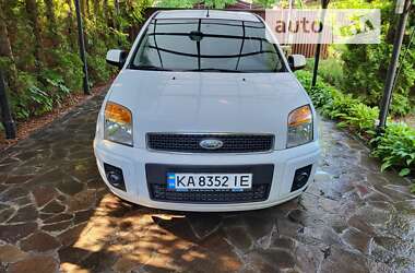 Хетчбек Ford Fusion 2011 в Києві