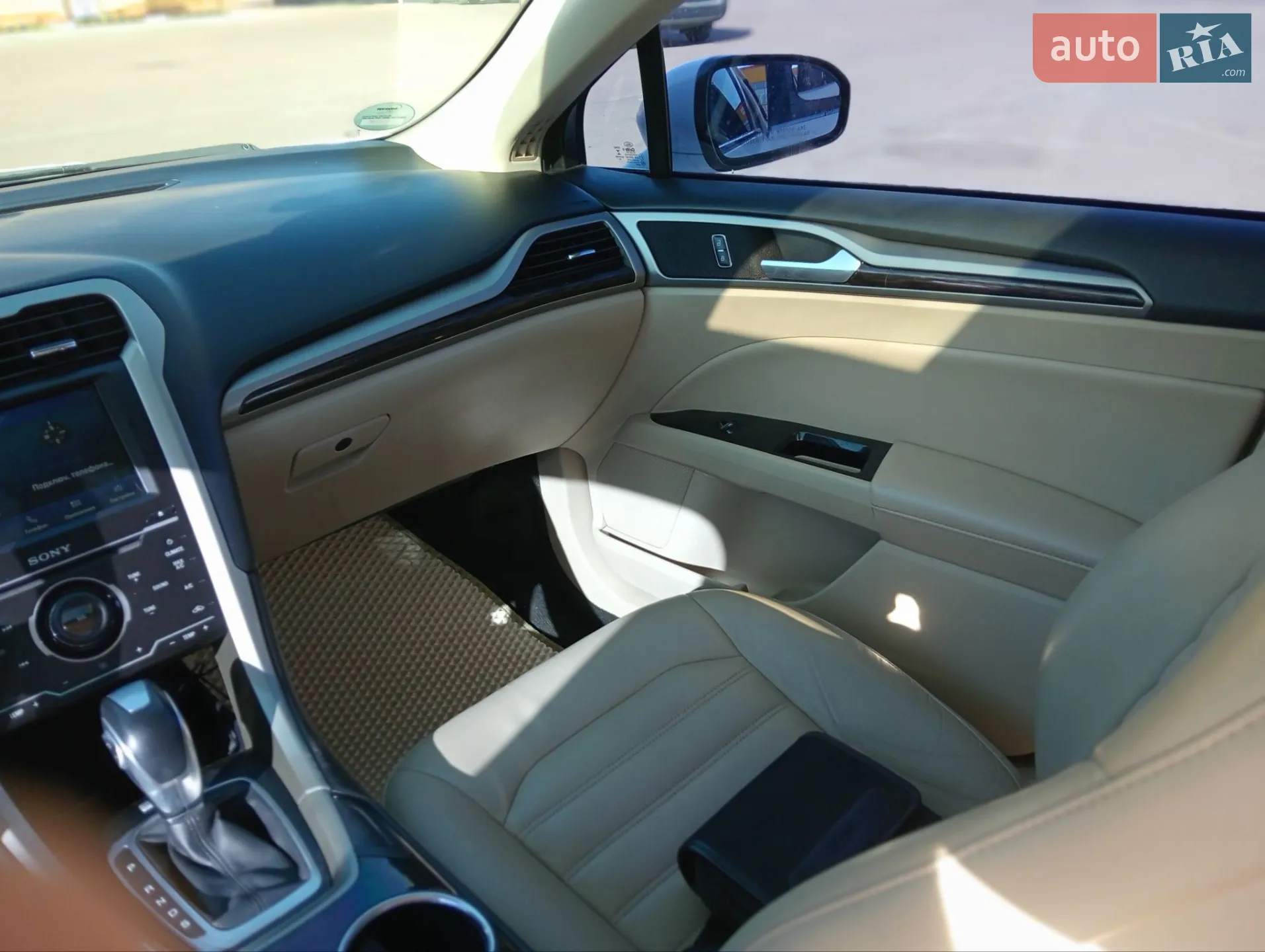 2016 Ford Fusion - мініатюра 25