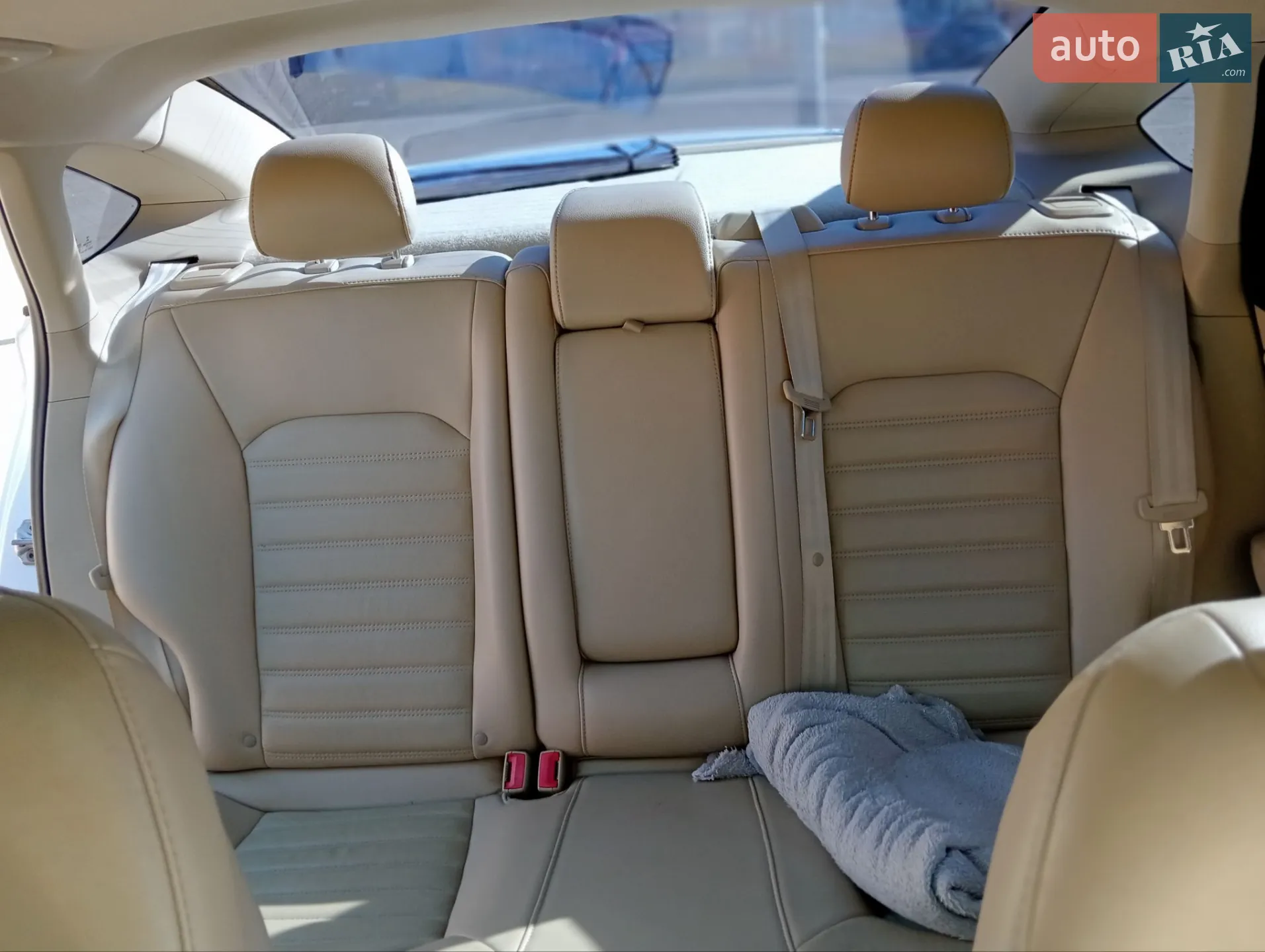 2016 Ford Fusion - мініатюра 28