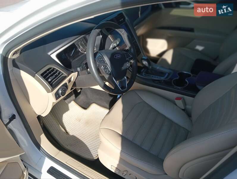 Седан Ford Fusion 2016 в Житомире