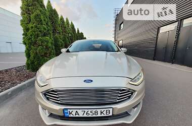 Седан Ford Fusion 2018 в Києві