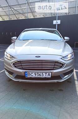 Седан Ford Fusion 2016 в Самборі