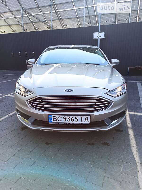 Ford Fusion 2016