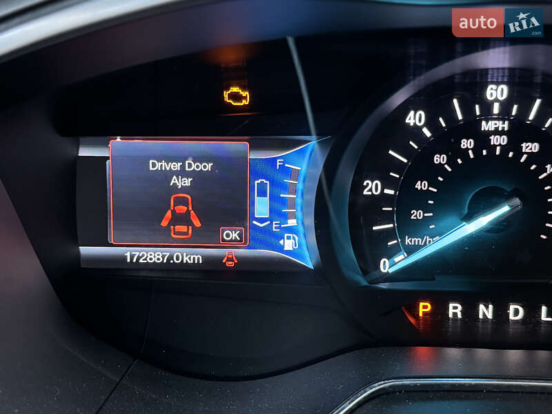 Седан Ford Fusion 2015 в Киеве фото 9 Седан Ford Fusion 2015 в Киеве