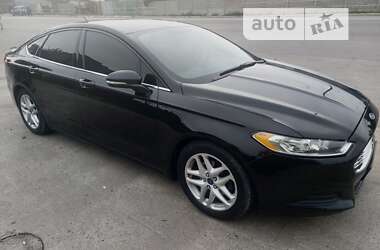 Седан Ford Fusion 2015 в Чернигове