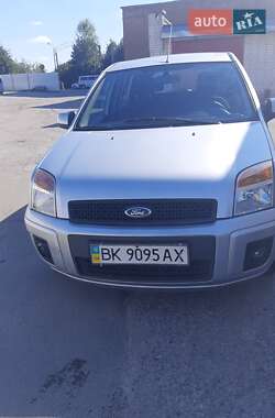 Хетчбек Ford Fusion 2010 в Рівному