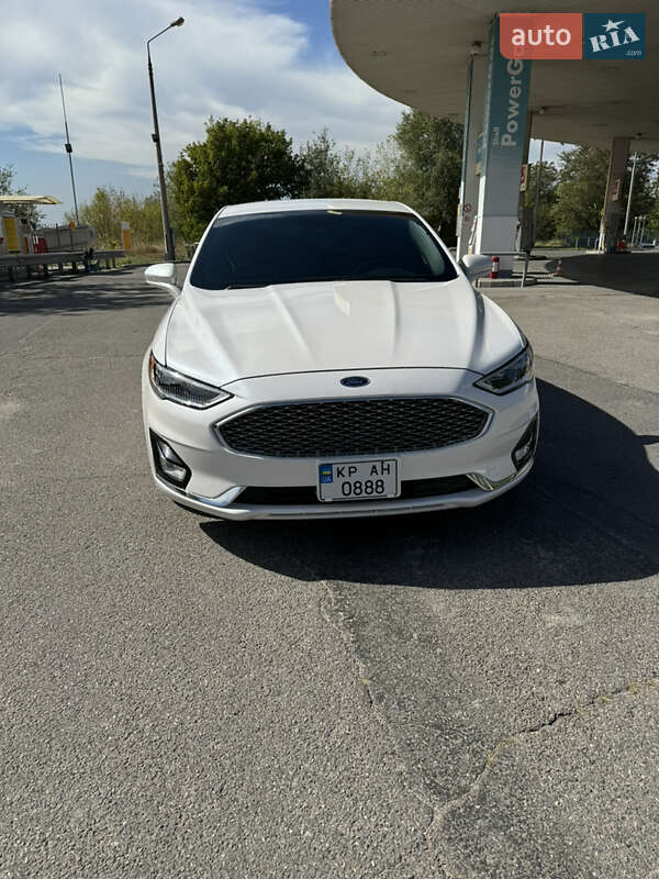 Седан Ford Fusion 2019 в Запорожье