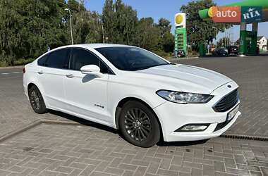 Седан Ford Fusion 2016 в Прилуках