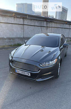 Седан Ford Fusion 2014 в Києві