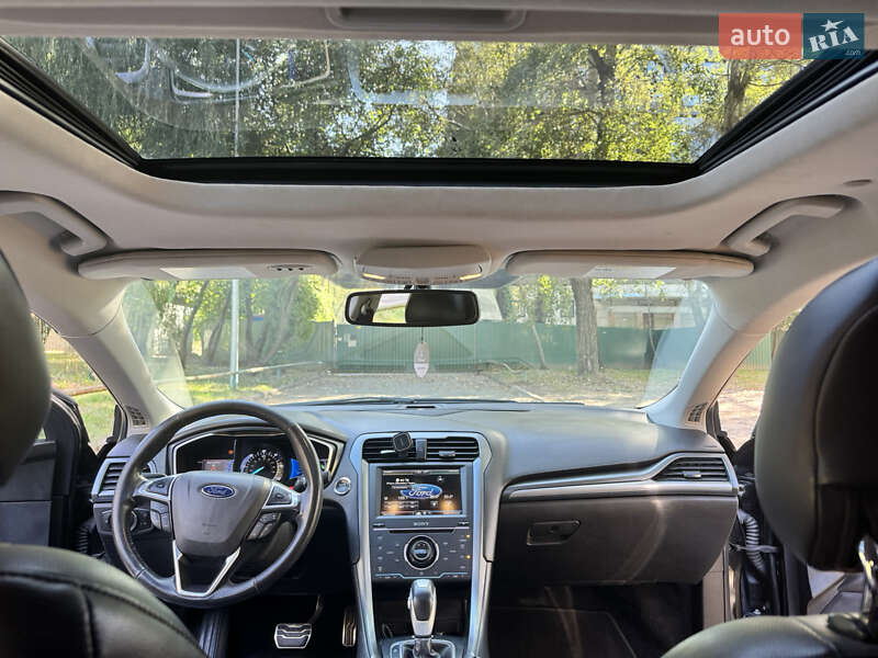 Седан Ford Fusion 2013 в Києві