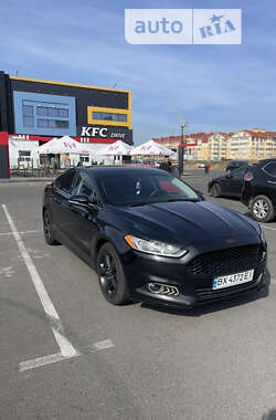 Седан Ford Fusion 2015 в Киеве