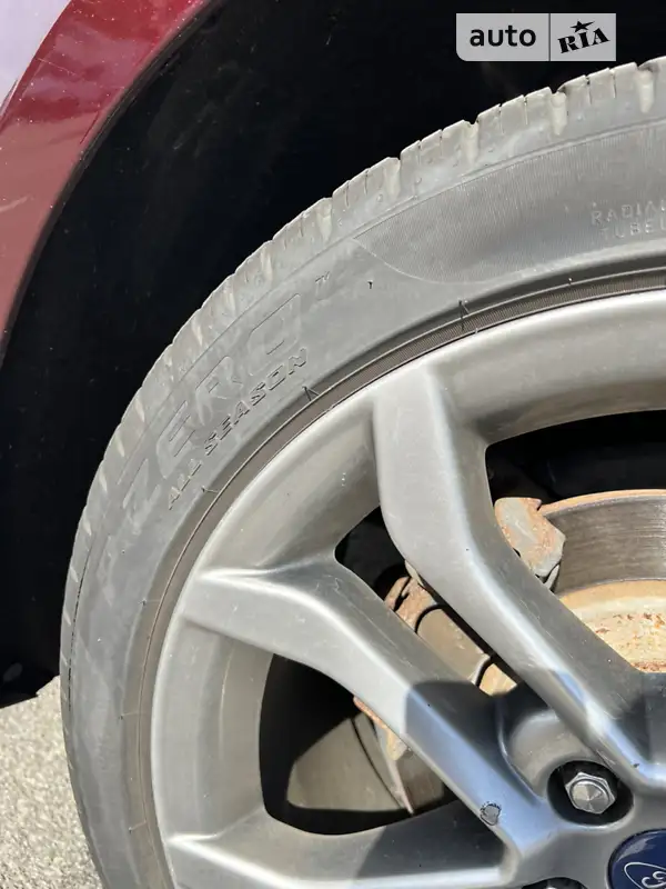 Седан Ford Fusion 2016 в 