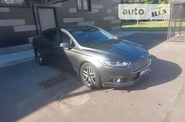 Седан Ford Fusion 2015 в Червонограде