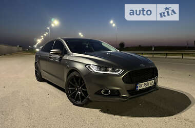 Седан Ford Fusion 2013 в Ровно