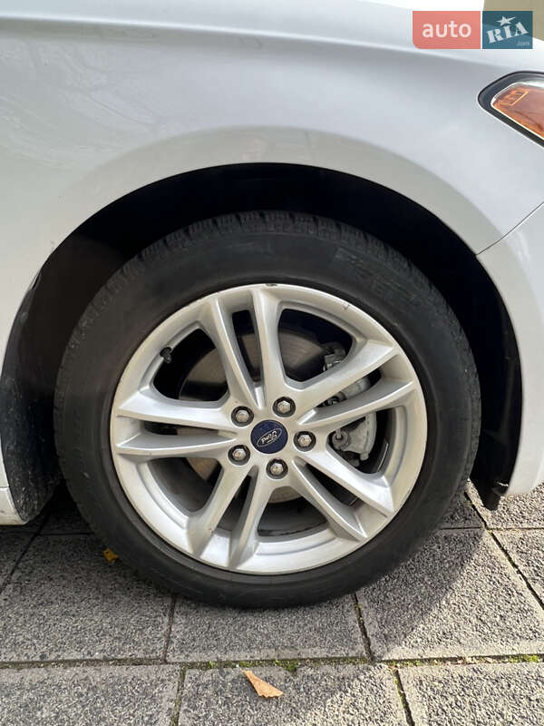 Седан Ford Fusion 2017 в Запоріжжі фото 10 Седан Ford Fusion 2017 в Запоріжжі