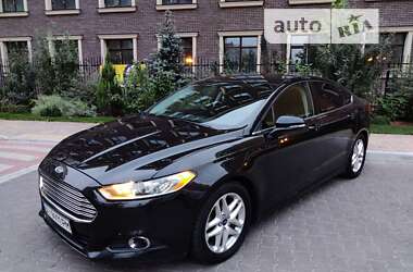 Седан Ford Fusion 2014 в Києві