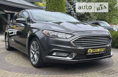 Седан Ford Fusion 2016 в Львове