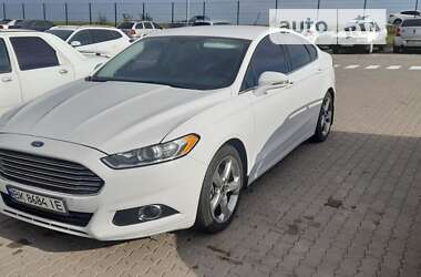 Седан Ford Fusion 2016 в Ровно