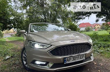 Седан Ford Fusion 2017 в Львові