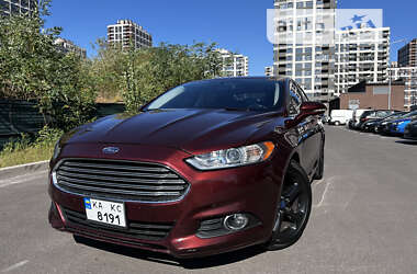 Седан Ford Fusion 2015 в Киеве