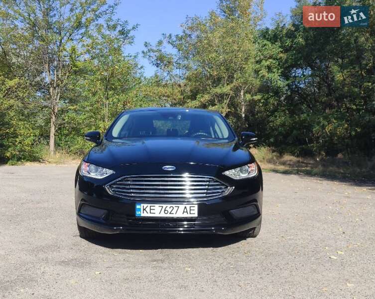 Седан Ford Fusion 2017 в Каменском