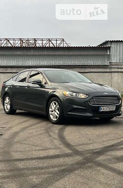 Седан Ford Fusion 2015 в Киеве