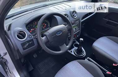 Хэтчбек Ford Fusion 2008 в Виннице