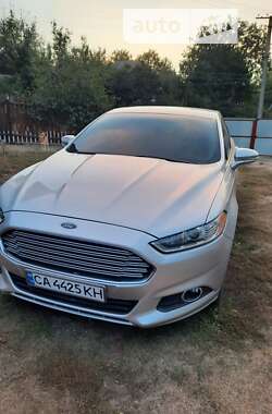 Седан Ford Fusion 2014 в 